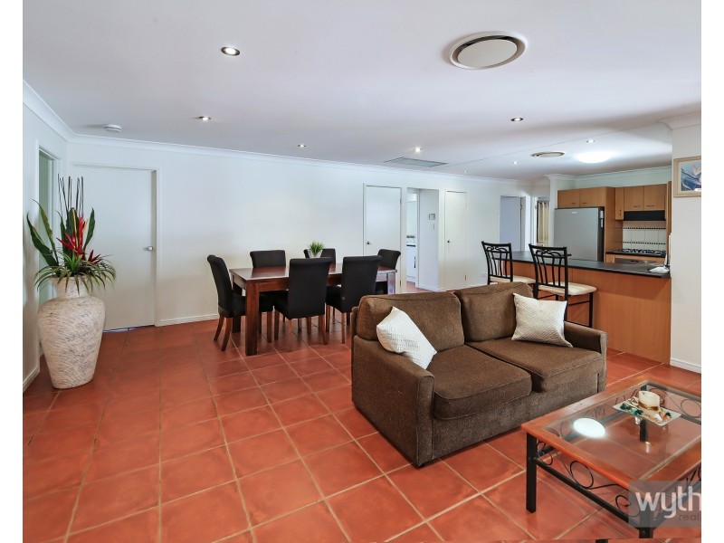 16 Bunya Lane, Black Mountain QLD 4563