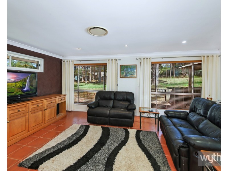 16 Bunya Lane, Black Mountain QLD 4563