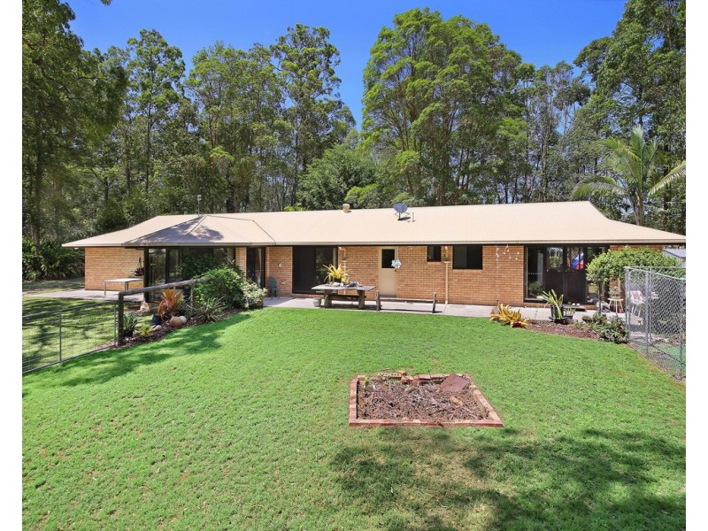 130 Forest Acres Drive, Lake Macdonald QLD 4563