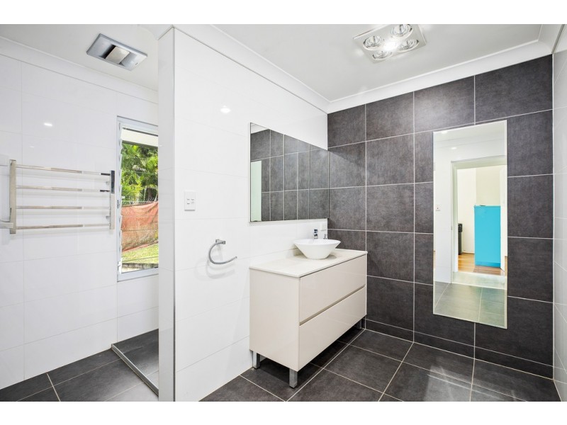 243 Uhlmanns Road, Federal QLD 4568