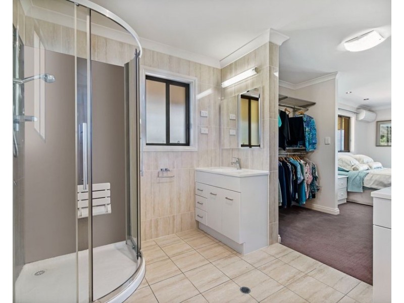 15 Lorikeet Lane, Cooroy QLD 4563