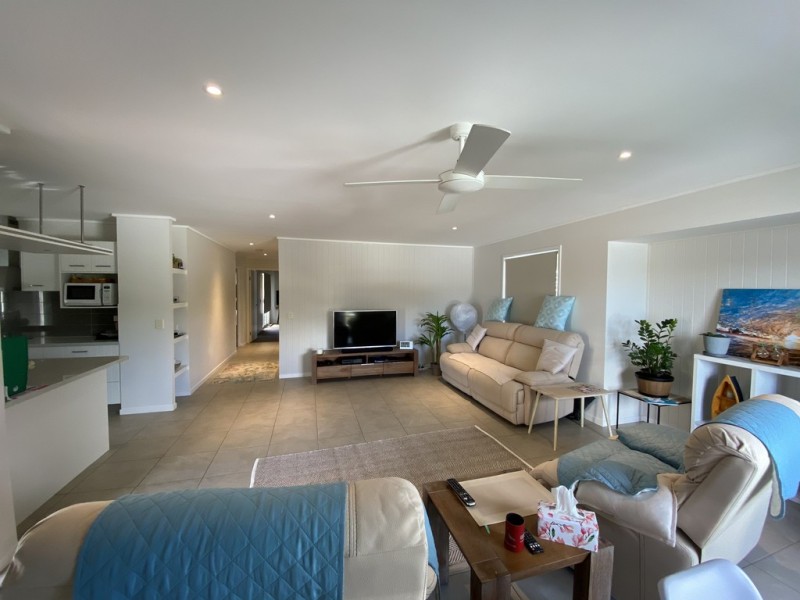 1/3c Kauri Street, Cooroy QLD 4563