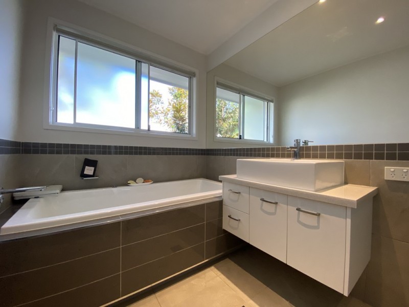 1/3c Kauri Street, Cooroy QLD 4563