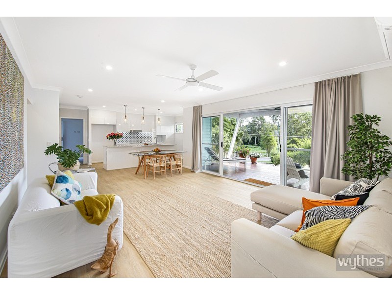 2 Olivine Lane, Cooroy QLD 4563