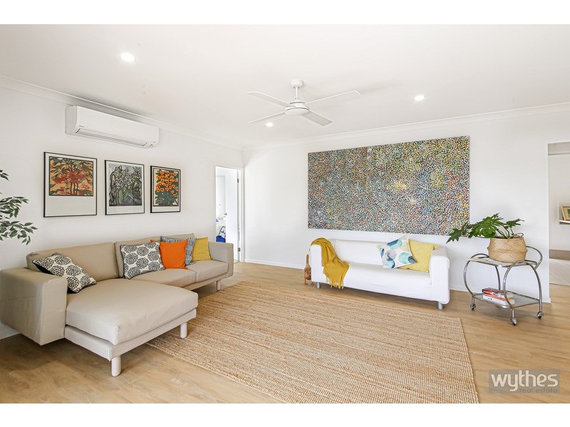 2 Olivine Lane, Cooroy QLD 4563