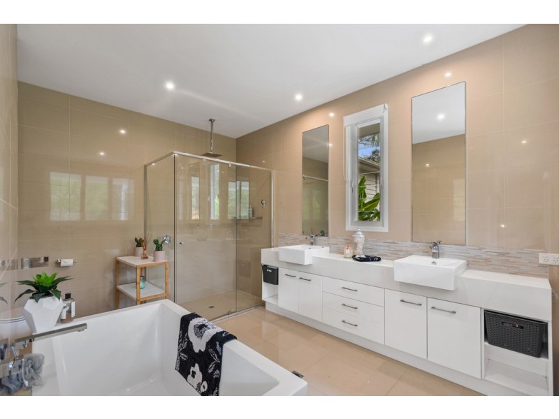 240 Beddington Road, Doonan QLD 4562