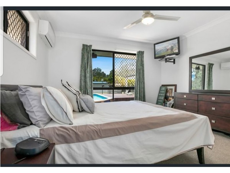16 Craigslea Court, Cooroibah QLD 4565