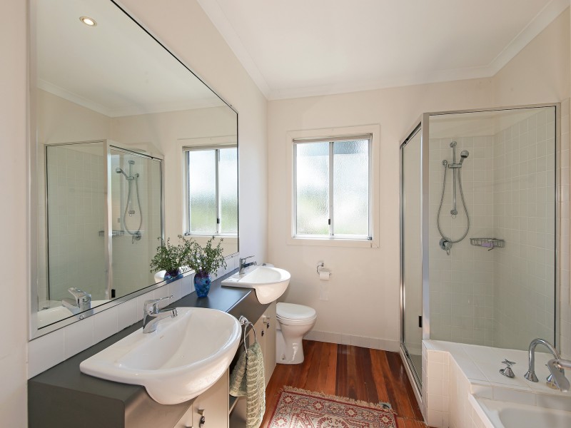 4 Henry Street, Cooran QLD 4569