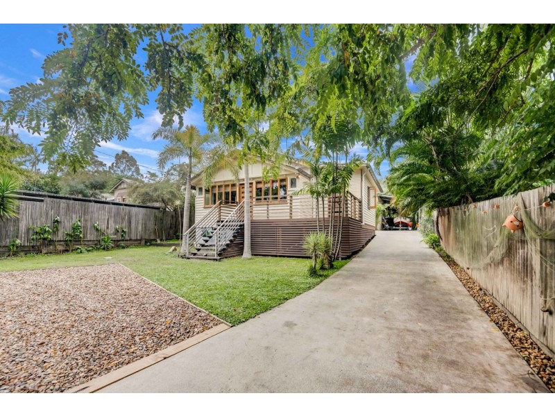 31 Sunset Way, Cooroibah QLD 4565