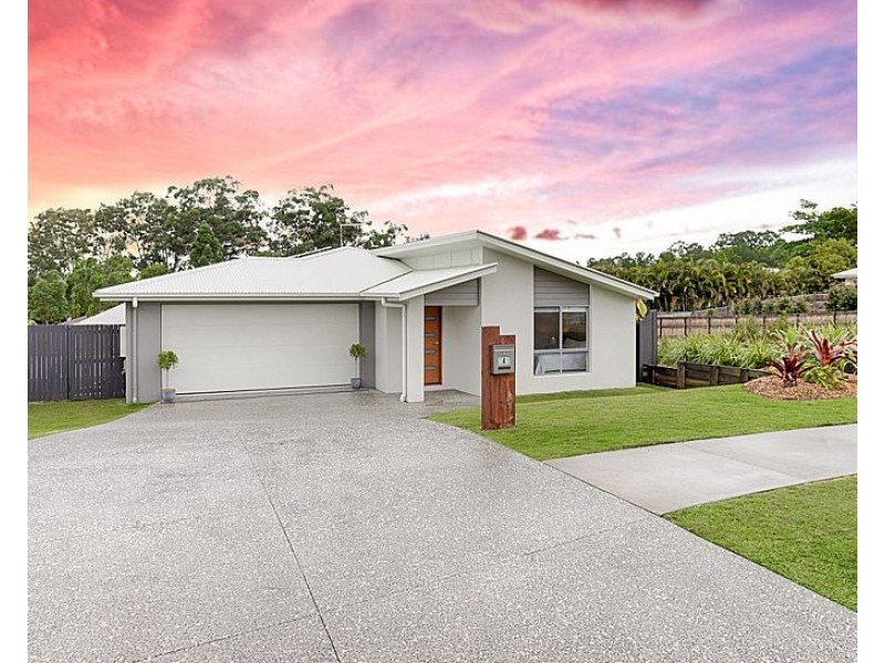 4 Wheeldon Court, Cooroy QLD 4563