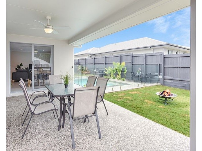 4 Wheeldon Court, Cooroy QLD 4563