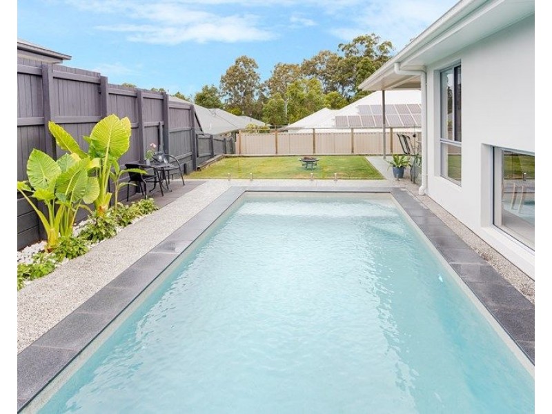 4 Wheeldon Court, Cooroy QLD 4563