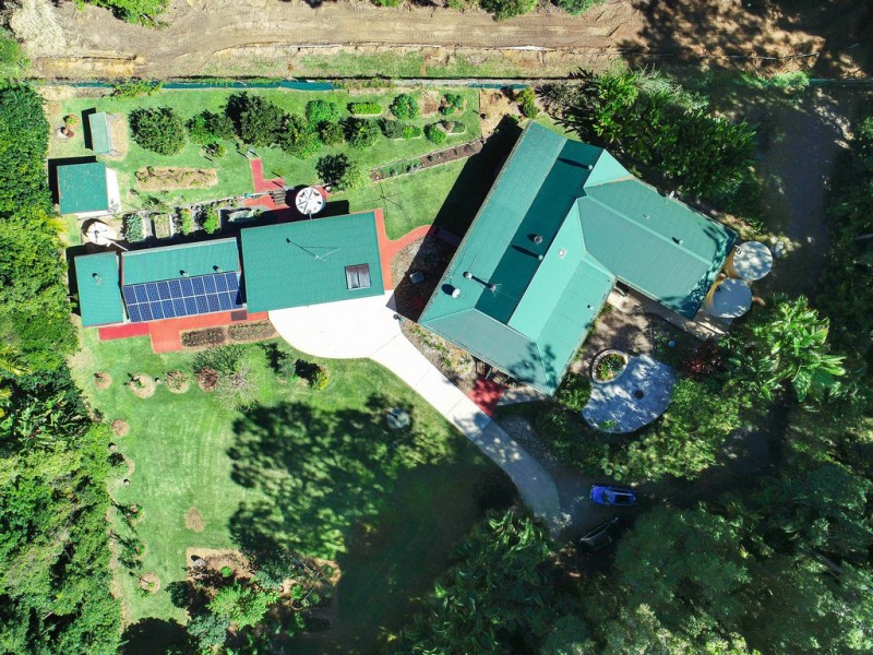 305 Gumboil Road, Lake Macdonald QLD 4563