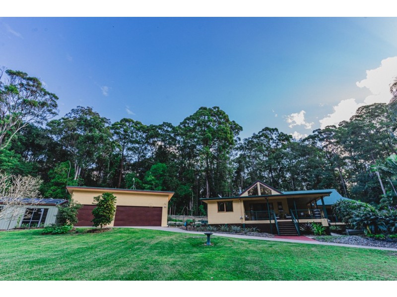 305 Gumboil Road, Lake Macdonald QLD 4563