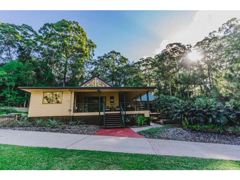 305 Gumboil Road, Lake Macdonald QLD 4563