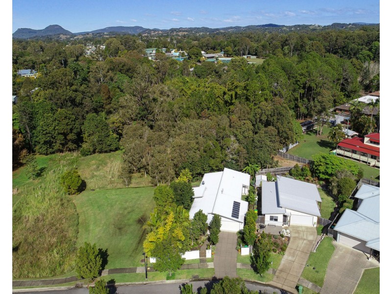 15 Blue Wren Place, Cooroy QLD 4563