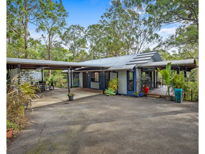 94 Highfield Rise, Pomona QLD 4568