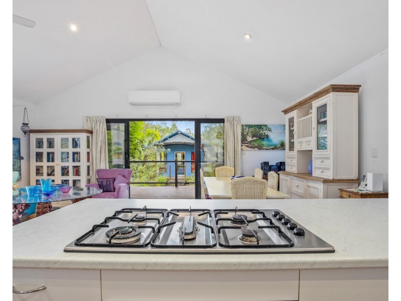 94 Highfield Rise, Pomona QLD 4568