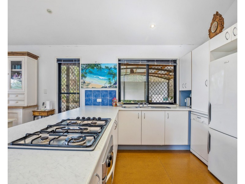 94 Highfield Rise, Pomona QLD 4568