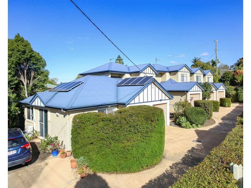 3/10 Garnet Street, Cooroy QLD 4563