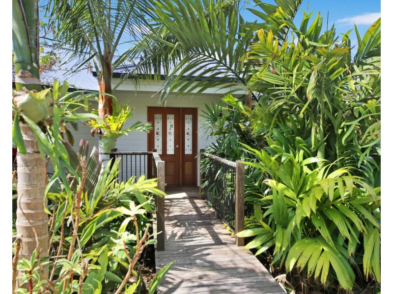 7 Racecourse Rise, Eumundi QLD 4562