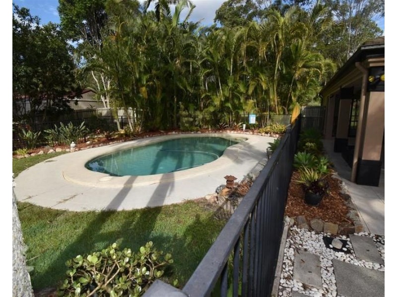 26 Kingsgate Drive, Tinbeerwah QLD 4563