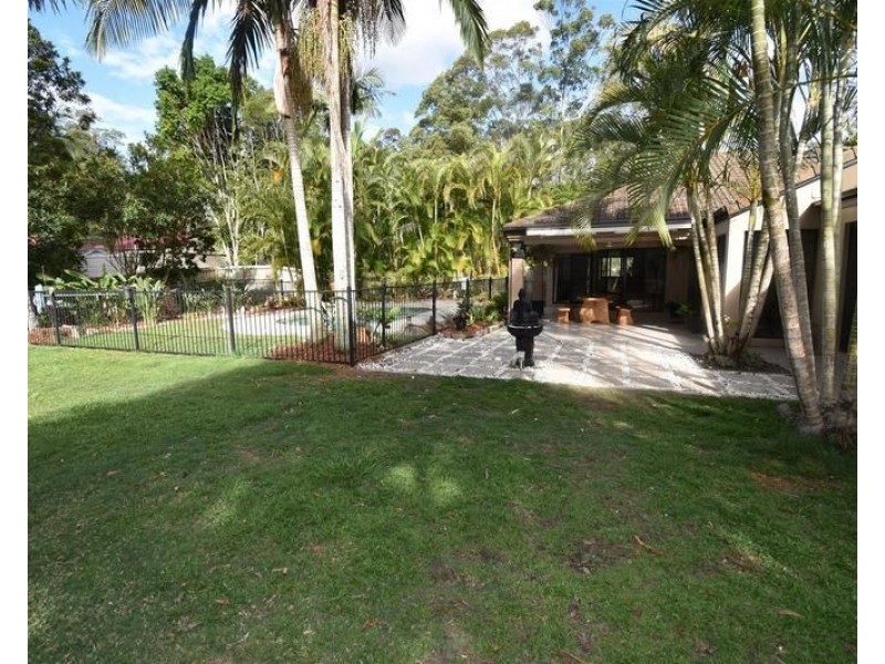 26 Kingsgate Drive, Tinbeerwah QLD 4563