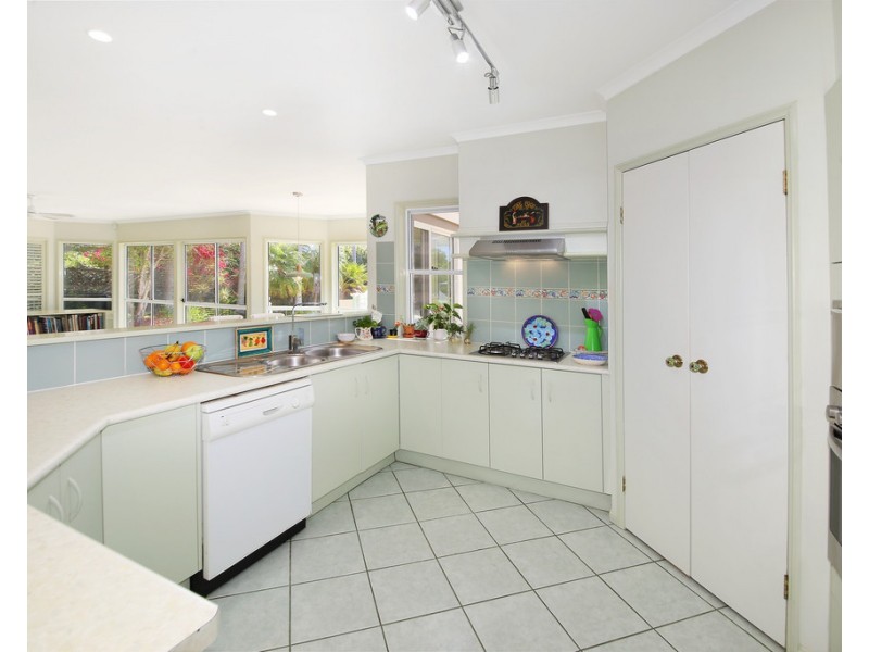 2 Dirum Court, Tewantin QLD 4565