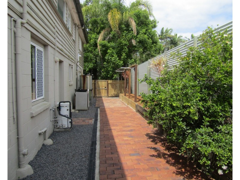48b Elm Street, Cooroy QLD 4563