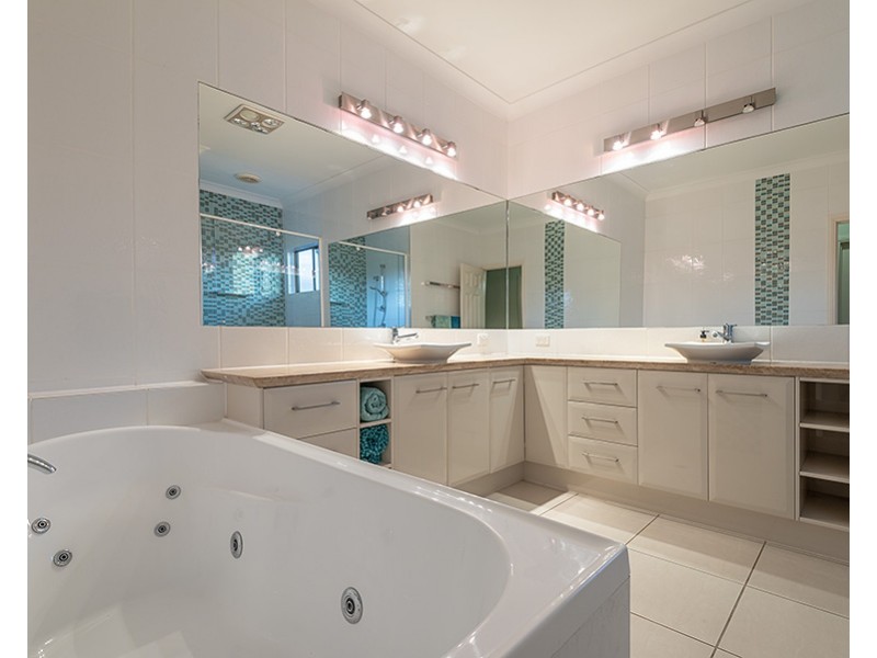 912-920 Eumundi Kenilworth Road, Eerwah Vale QLD 4562