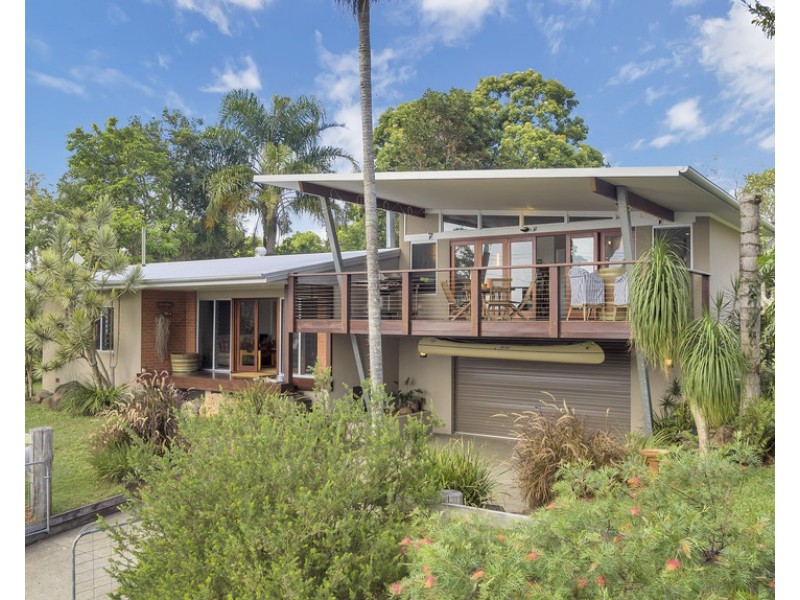 61 Woongar Street, Boreen Point QLD 4565