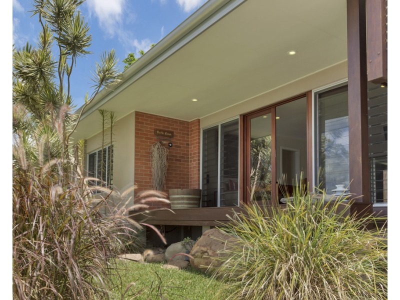 61 Woongar Street, Boreen Point QLD 4565