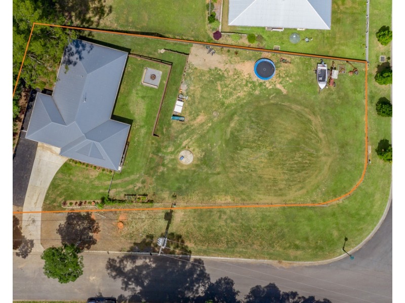 50 Tanderra Drive, Cooran QLD 4569