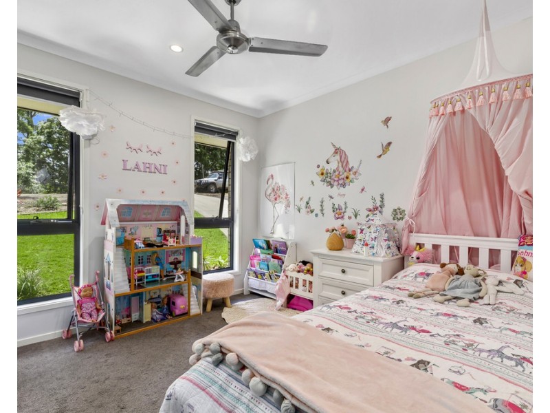 50 Tanderra Drive, Cooran QLD 4569