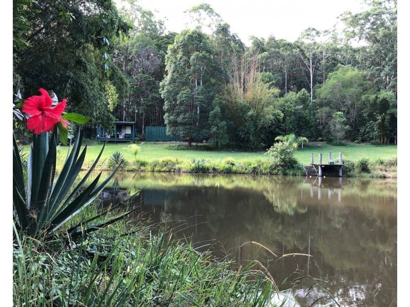 99 Black Pinch Road, Pomona QLD 4568