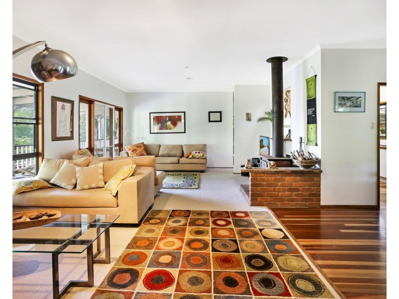 99 Black Pinch Road, Pomona QLD 4568