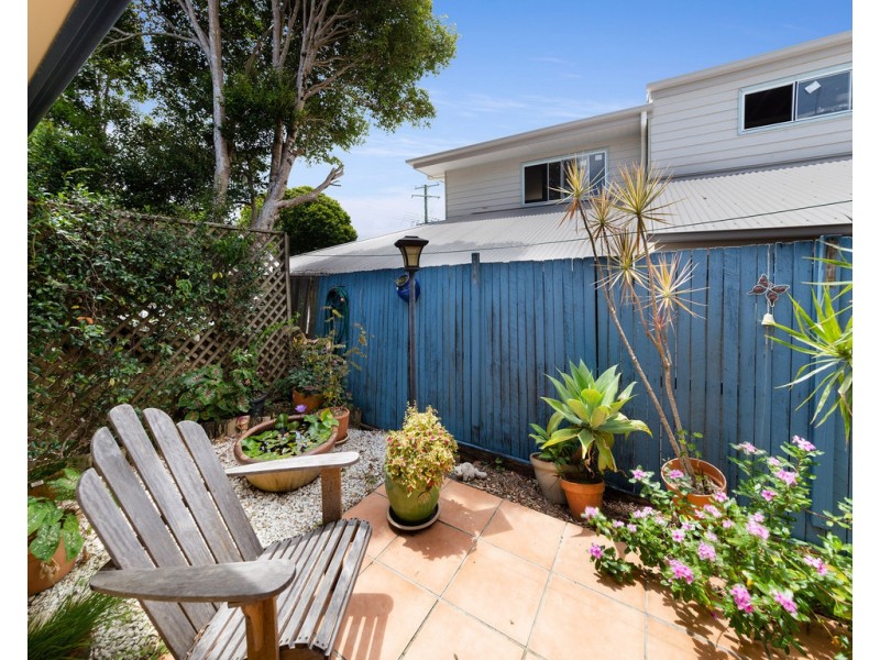 Unit 1/10 Garnet Street, Cooroy QLD 4563