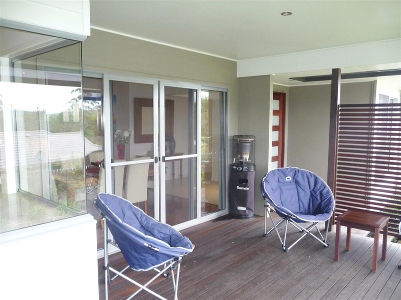 2 Dollarbird Drive, Pomona QLD 4568