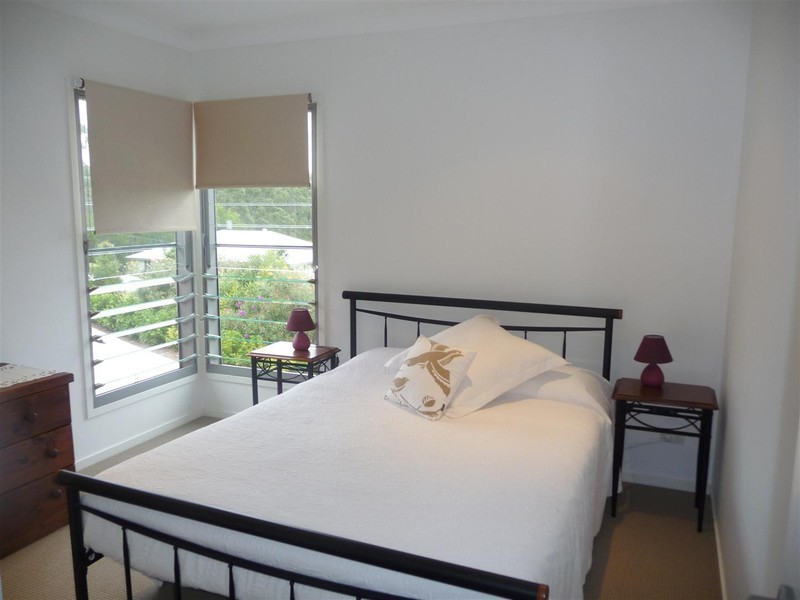 2 Dollarbird Drive, Pomona QLD 4568