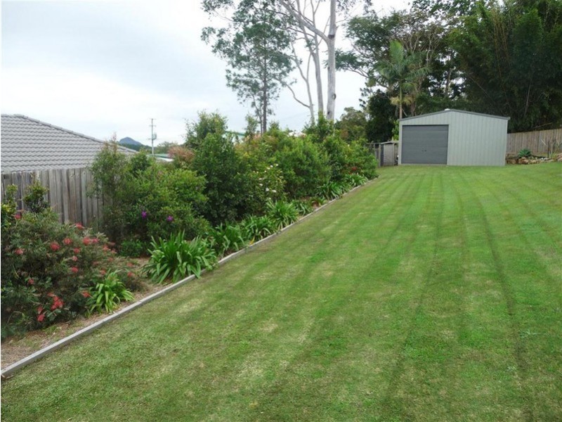2 Dollarbird Drive, Pomona QLD 4568