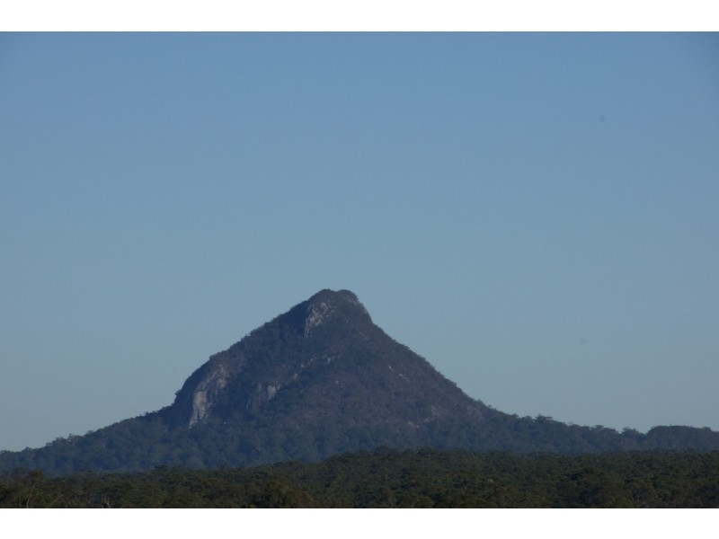 33 Kensington Drive, Cooroy QLD 4563