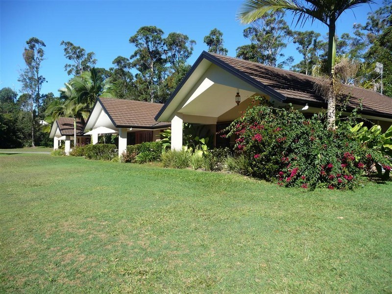 27 Kingsgate Drive, Tinbeerwah QLD 4563