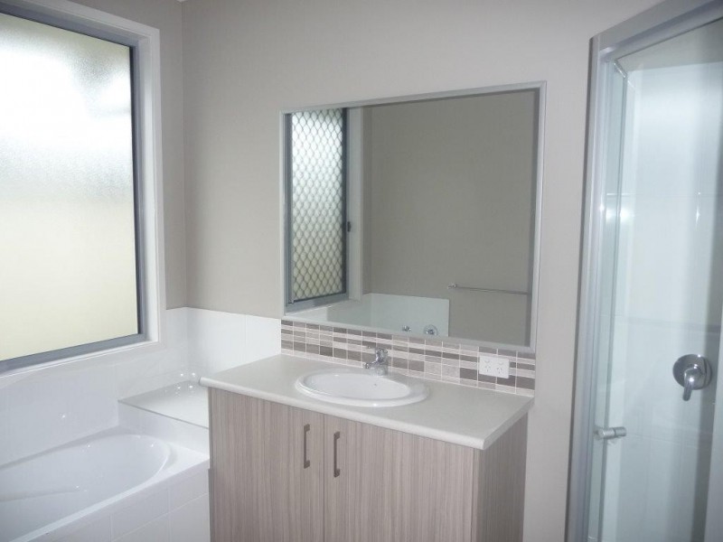 5 Viola Place, Cooroy QLD 4563