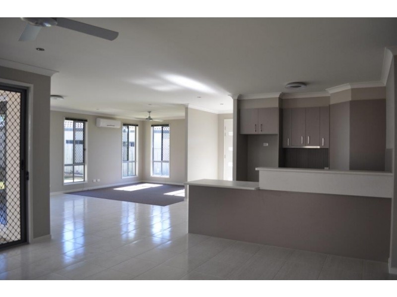 5 Viola Place, Cooroy QLD 4563