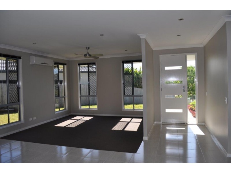 5 Viola Place, Cooroy QLD 4563