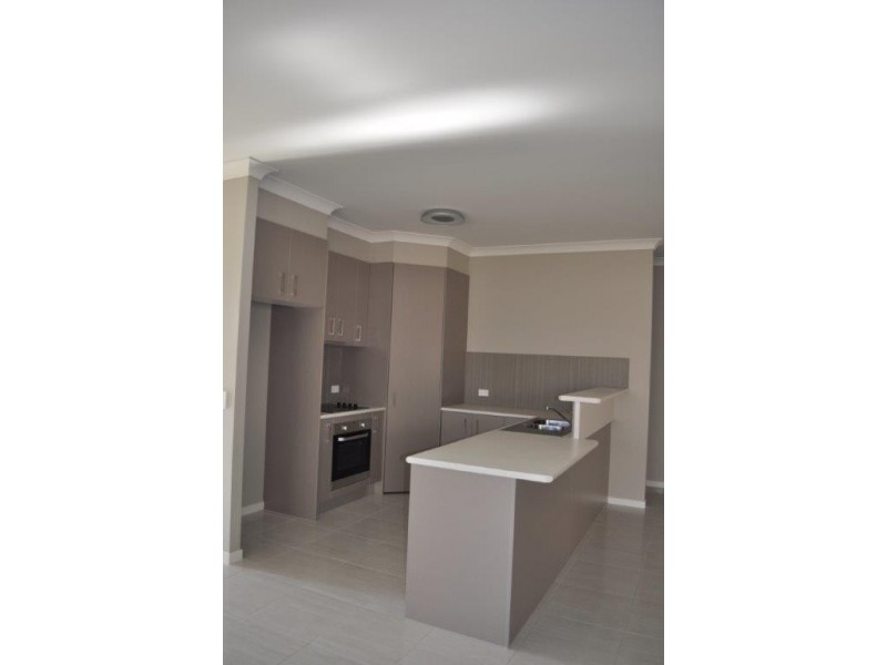 5 Viola Place, Cooroy QLD 4563