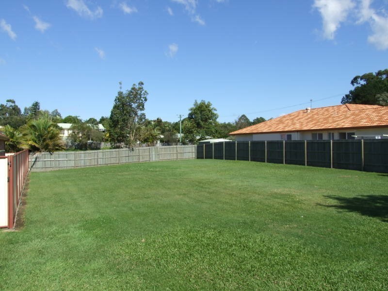 4 River Road, Tewantin QLD 4565
