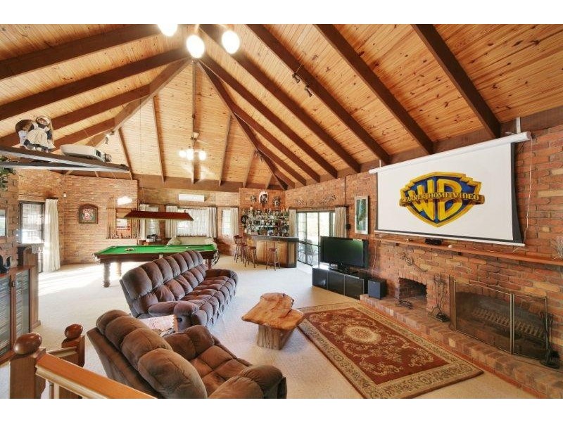 13 Lenske Lane, Cooran QLD 4569