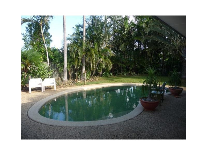 37 Pearsons Road, Cooroy QLD 4563