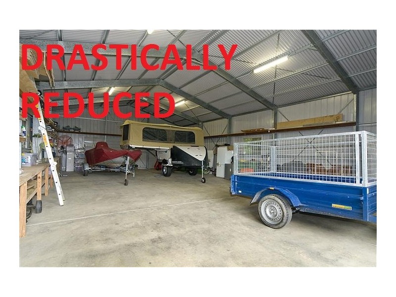 1 Falcon Cres, Cooroy QLD 4563